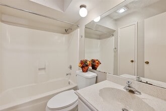 Building Photo - 2018 Windy Meadow Dr