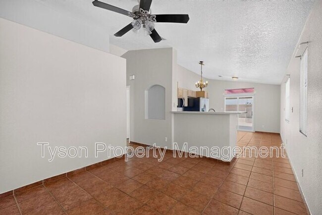 Foto del edificio - 1609 Rolling Rock Pl SW