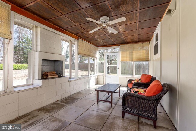 Foto del edificio - 3747 Ridgewood Rd