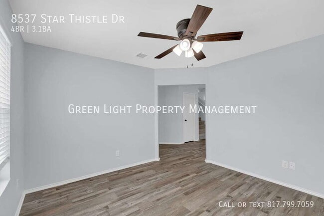 Foto del edificio - 8537 Star Thistle Dr