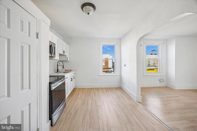 Foto del edificio - 5759 Pine St