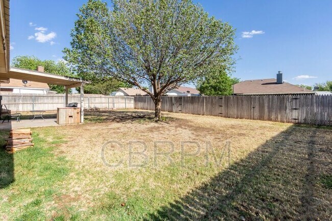 Foto del edificio - 5735 Emory St