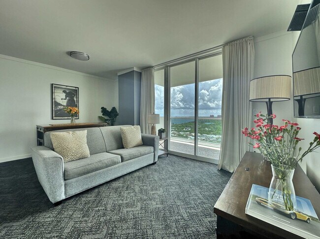 Foto del edificio - 2889 McFarlane Rd