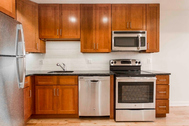 Photo - 702 S 20th St Apartment