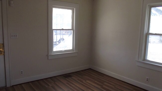 Foto del edificio - 2707 Sherer Ave