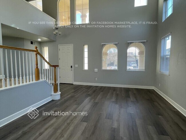 Foto del edificio - 1187 Jewelflower St