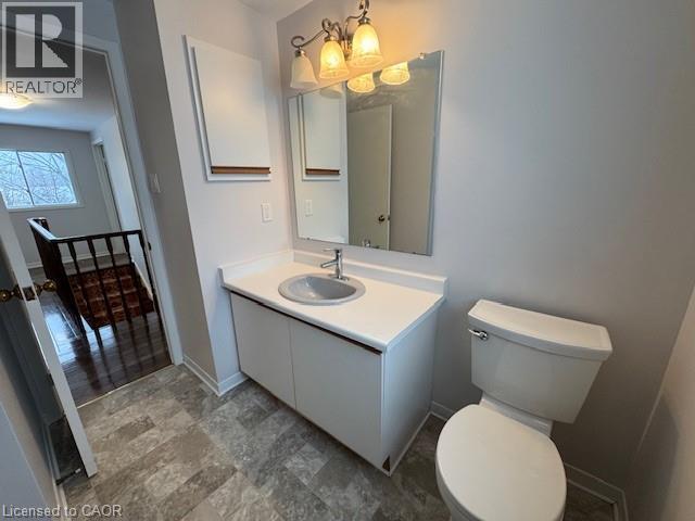 Photo du bâtiment - 536 Thorndale Dr