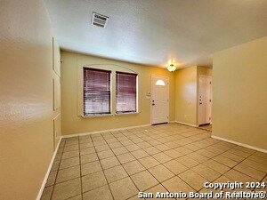 Building Photo - 9135 Dublin Moor