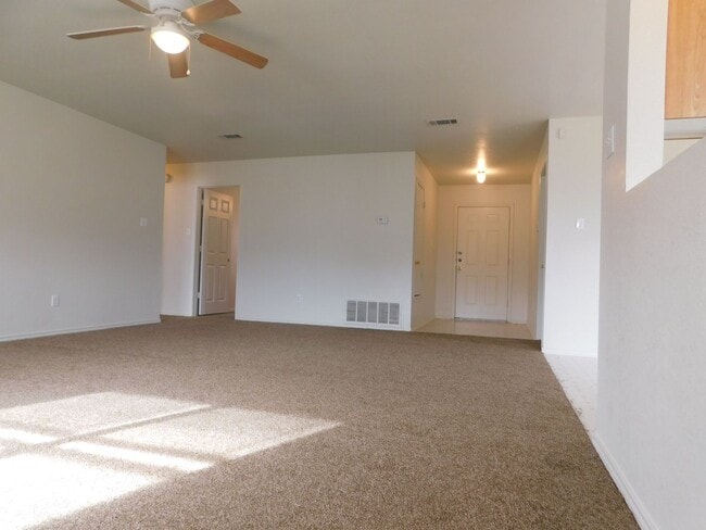 Building Photo - Available NOW!!!! Gorgeous 1 story, 3 bedr...