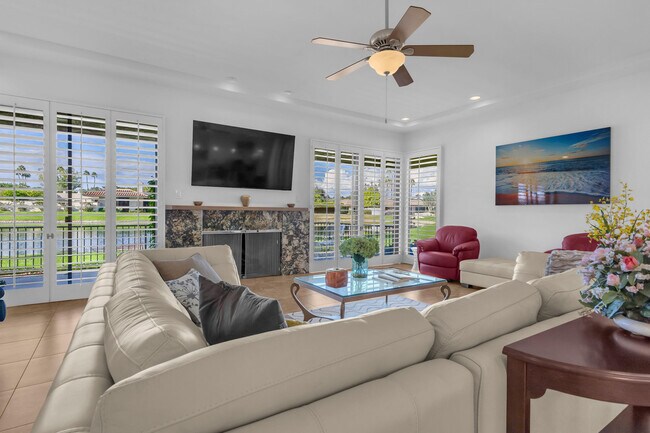 Foto del edificio - 10 Colgate Dr