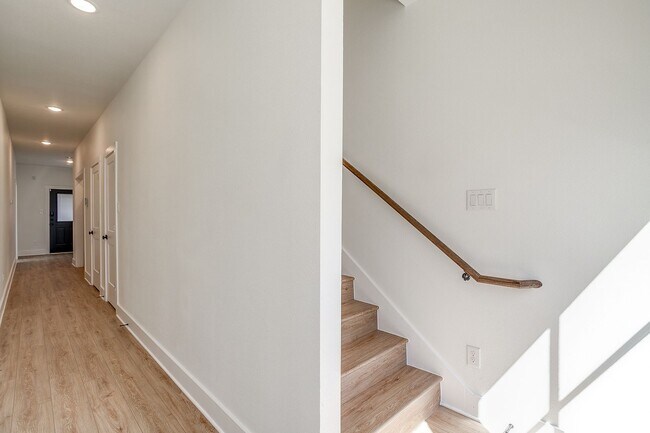 Foto del edificio - 2322 Benbrook Blvd