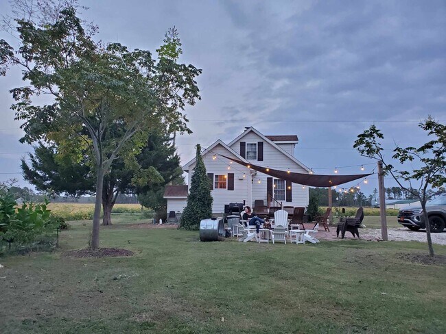 Foto del edificio - 4871 Tulls Corner Rd