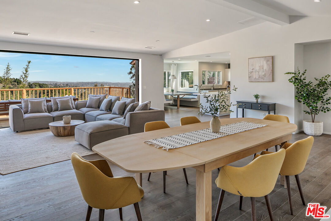 2612 Carman Crest Dr, Los Angeles, CA 90068 House Rental in Los