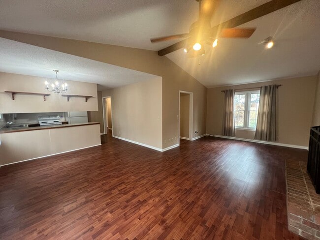 Foto del edificio - 1201 Linton Ct