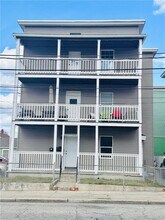 Building Photo - 518 Privilege St