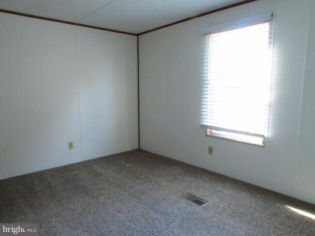 Foto del edificio - 23 Ritter Dr