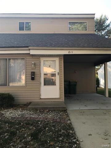 Building Photo - 811 N Cherry St