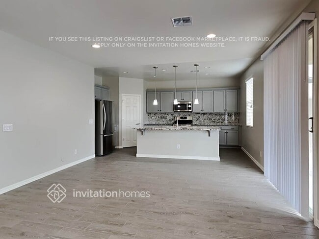 Building Photo - 5735 W Illini St