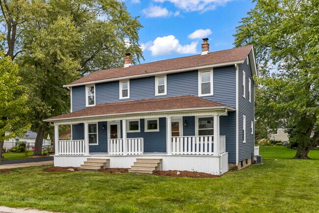 Foto del edificio - 6S381 4th St