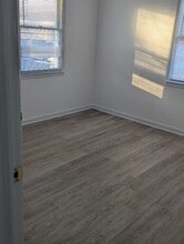 Building Photo - 1737 Springfield Ave