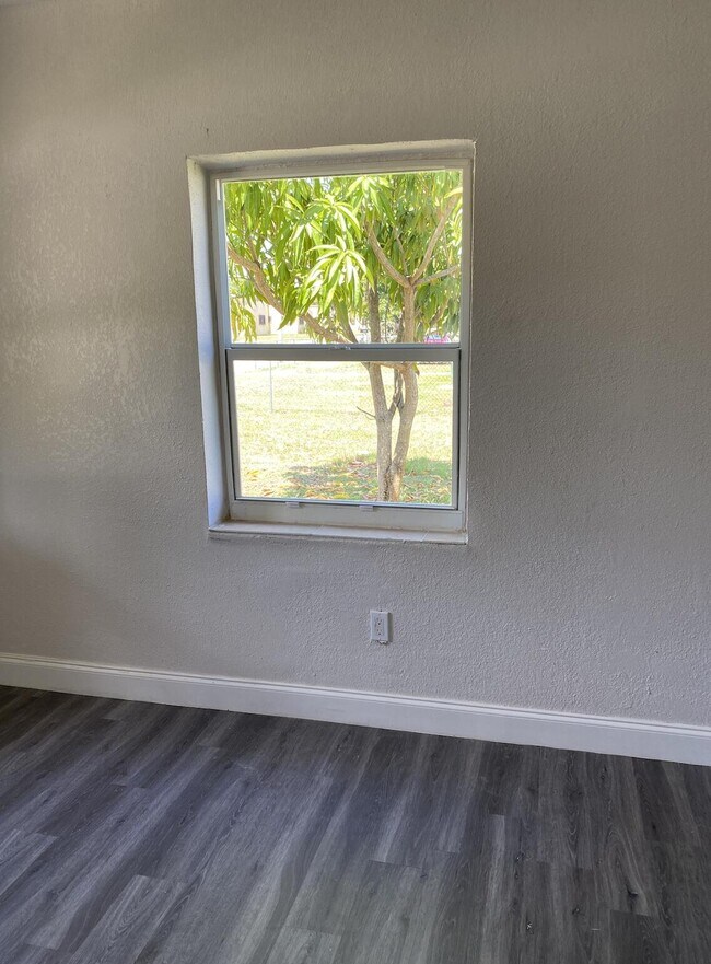 Foto del edificio - 10105 SW 172nd St