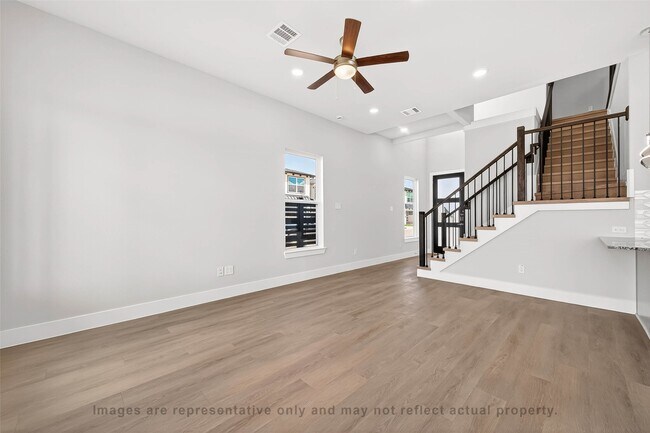 Foto del edificio - 10719 Mason Rd