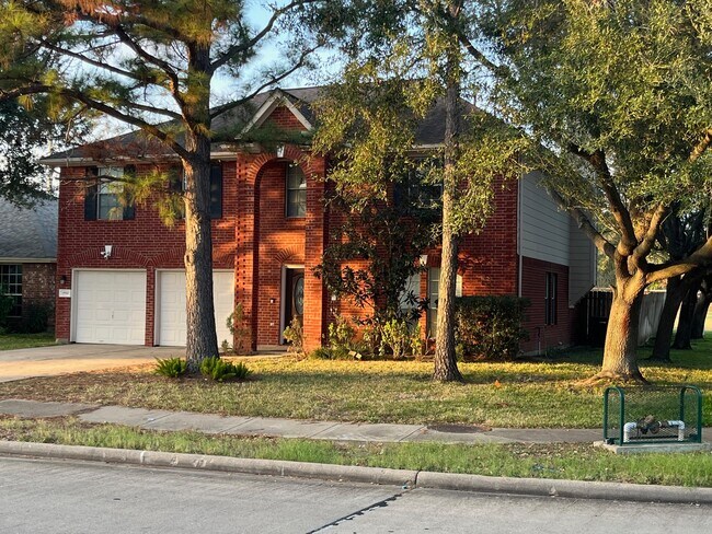 Building Photo - 15502 Lost Maples Dr