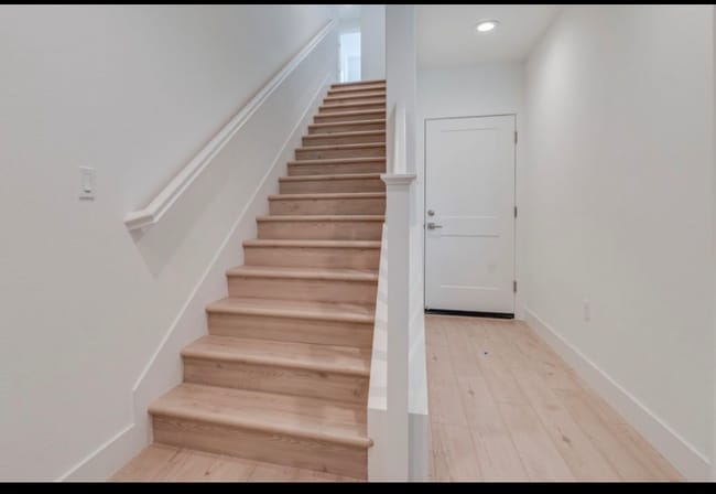 Photo - 1423 Venice Ter Townhome