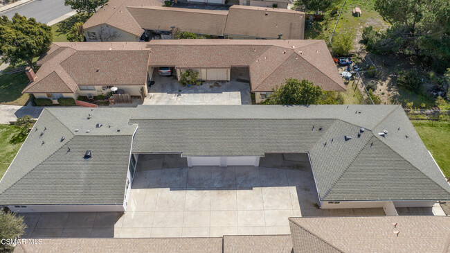 Building Photo - 107 Calle Vista