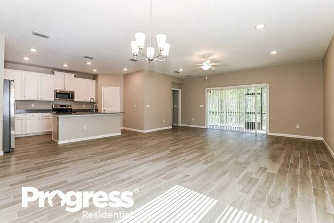 Building Photo - 9902 Lemon Grass Ln