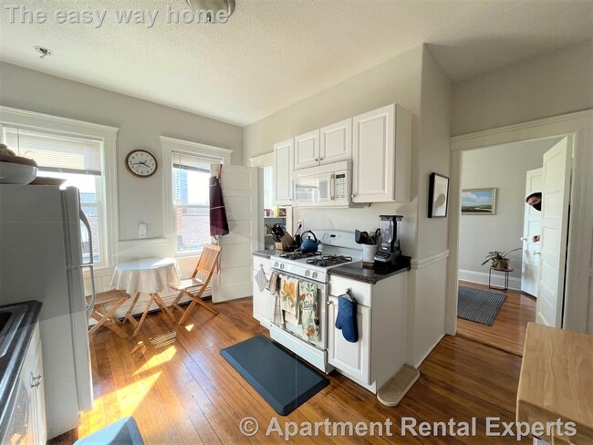 Photo - 120 Columbia St Apartment