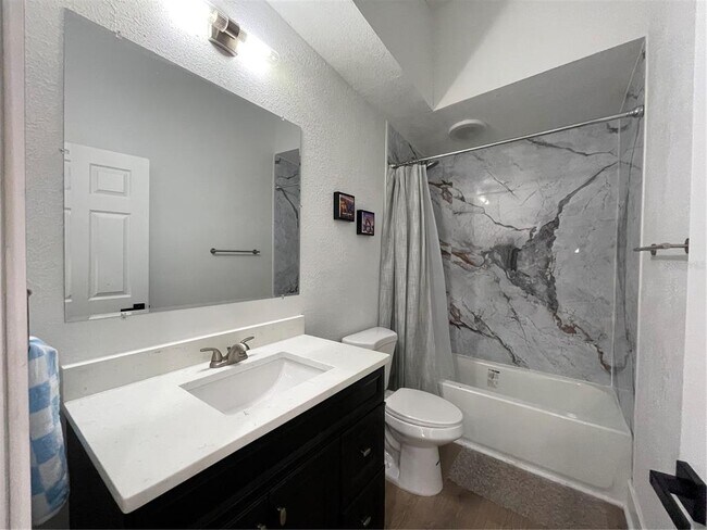 Foto del edificio - 1106 W La Salle St