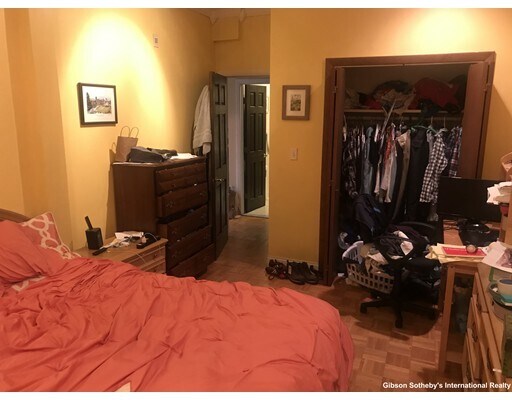 Foto del edificio - 105 W 4th St