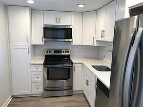 Building Photo - 4364 NW 9th Ave