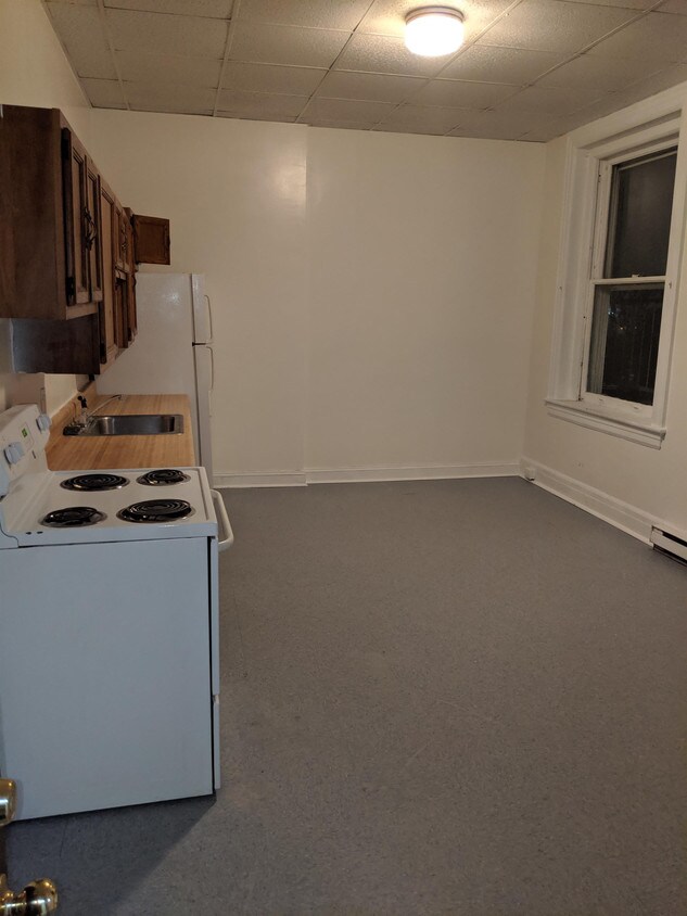 Building Photo - 441 N Potomac St