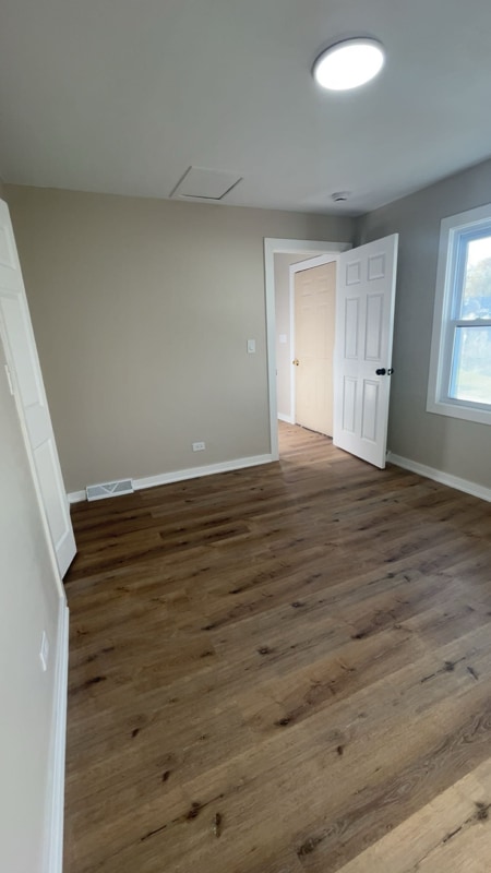 Building Photo - 2808 Searles Ave