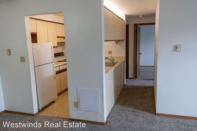 Foto del edificio - 2 br, 1 bath House - 806 Benton Drive #32