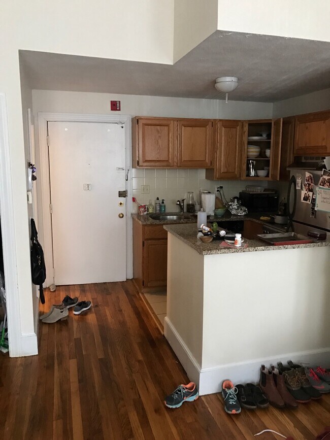 Foto del edificio - 224 Commonwealth Ave