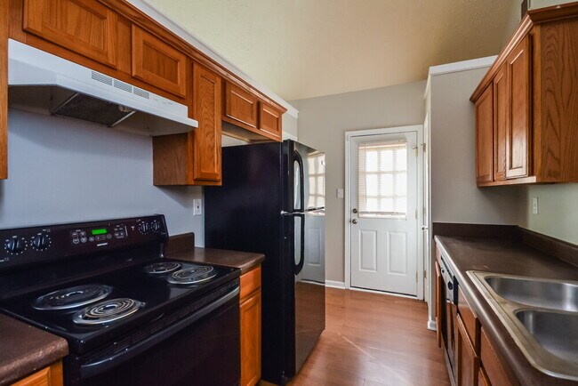 Foto del edificio - 9111 Jefferson Village Dr SW