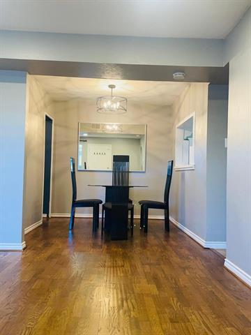 Foto del edificio - 4323 Brown St