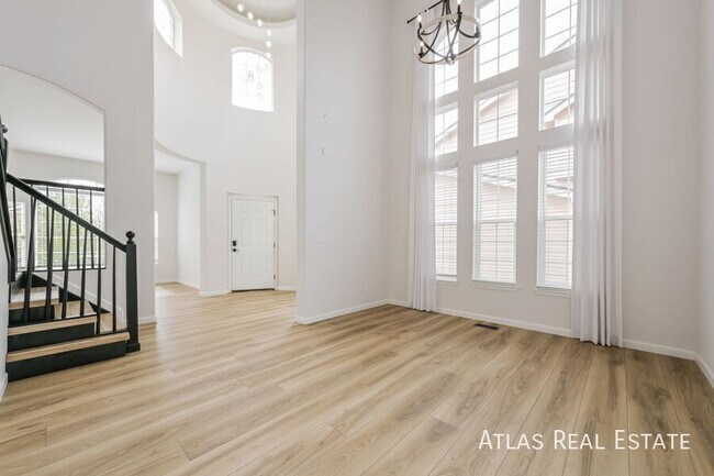 Foto del edificio - 2547 S Fundy Cir