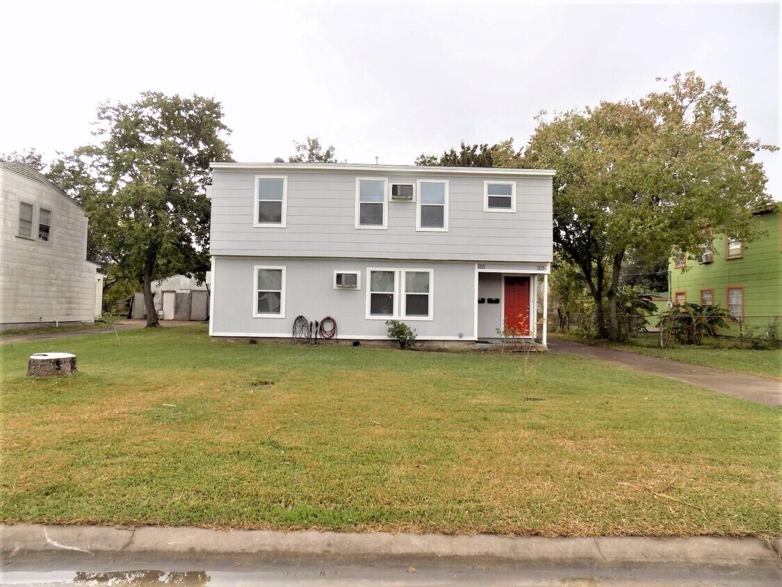 Foto principal - 1111 3rd Ave N
