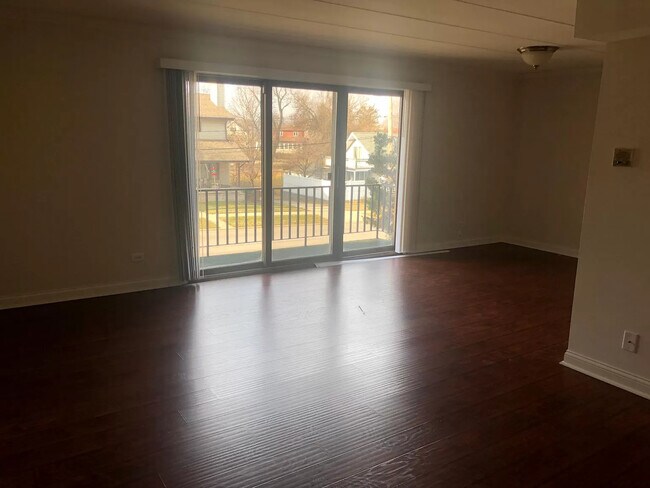 Building Photo - 9535 S 54th Ave