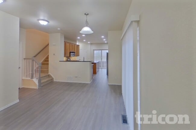 Building Photo - 7147 Silverwind Cir