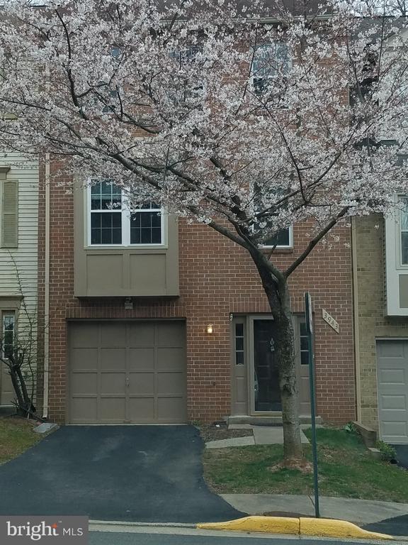 Foto principal - 3943 Collis Oak Ct