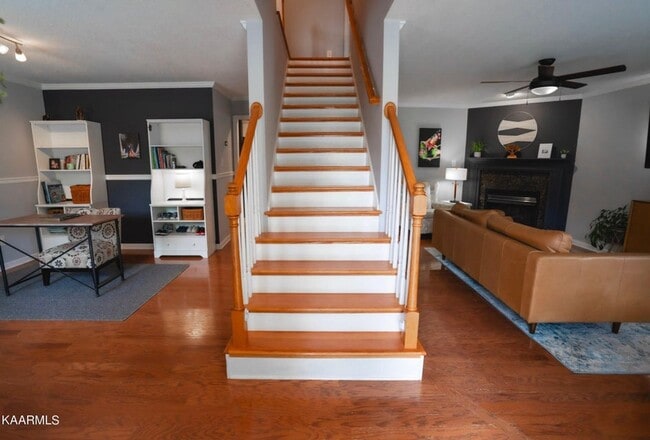 Building Photo - Beautiful 4-Bedroom Home in Desirable Wrens Creek Subdivision