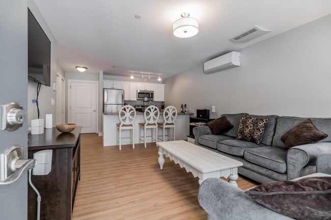 Building Photo - MEH Office Building