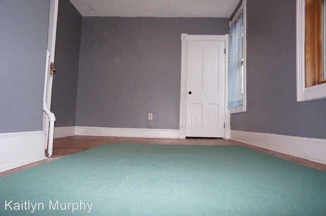 Building Photo - 3 br, 1 bath House - 409 S 19th Ave E