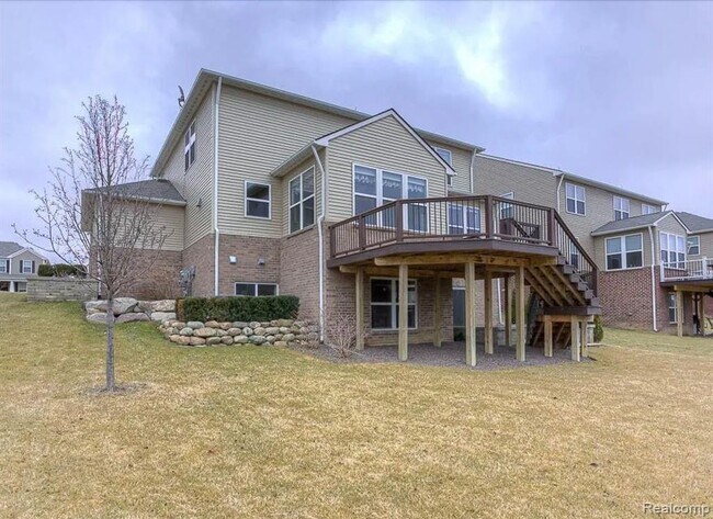 Building Photo - 29845 Macintosh Ln
