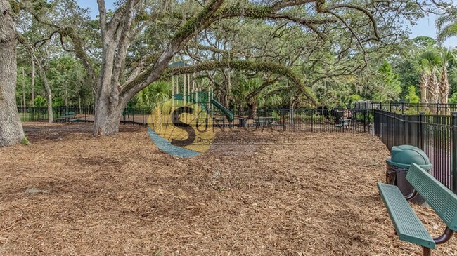 Building Photo - Newest Townhouse on the Market in Sarasota